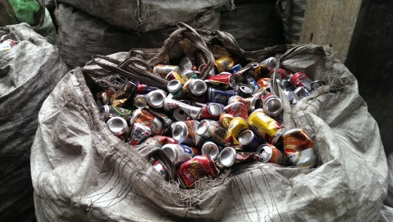 kpakpakpa.com wecycler's collected cans